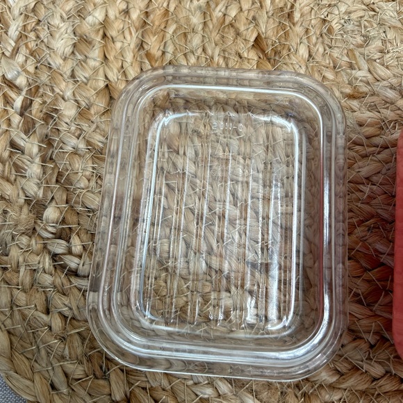 PYREX #501 Flamingo Pink Refrigerator dish with lid - Picture 6 of 16